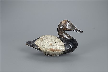 Canvasback Drake by Lee Dudley - Auction record, sale price, and art valuation. Compare with similar artists and explore comparable artworks.