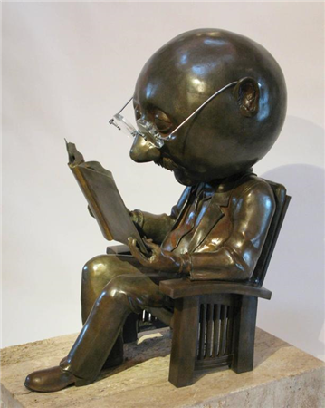 The Reader - Image 1 of 4