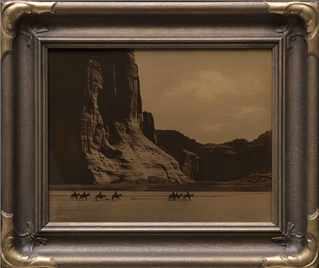 Edward S. Curtis (1868 - 1952)
"Canyon de Chelly"