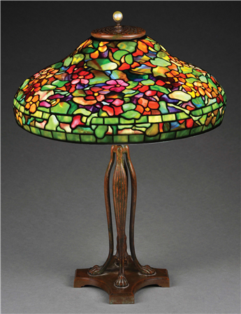 TIFFANY STUDIOS NASTURTIUM LEADED GLASS TABLE LAMP.