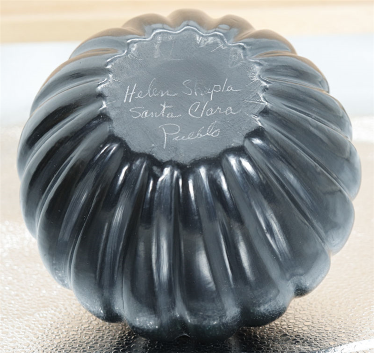 Polished Blackware Mellon Jar - Image 2 of 3