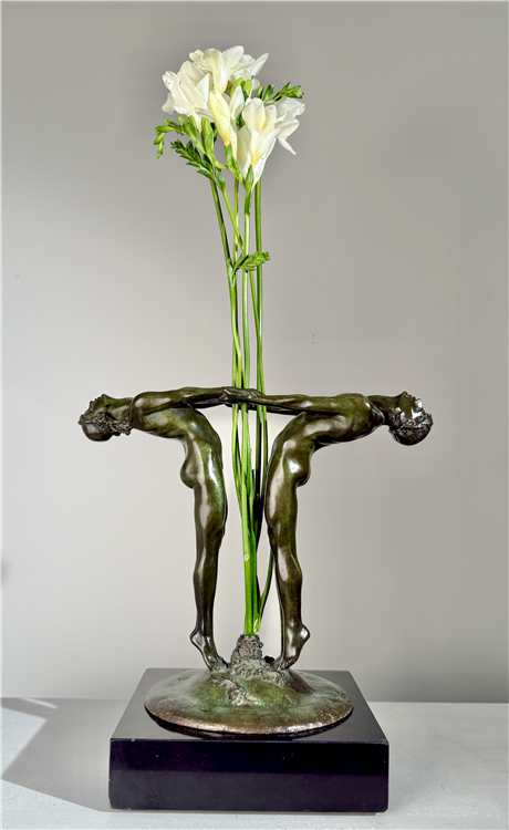 Flower Holder - Image 2 of 4