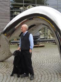Portrait of Tony Cragg