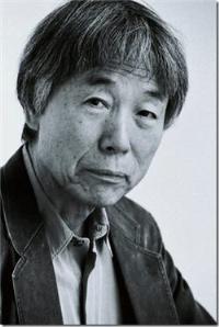 Portrait of Ufan Lee