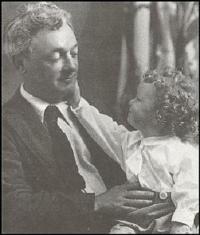 Portrait of William James Glackens: Artist with daughter Lenna in 1914