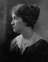 Portrait of Virginia Woolley: Photo of Virginia B Woolley