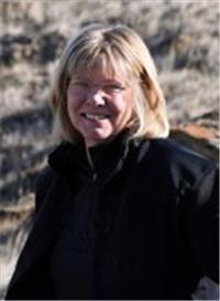 Portrait of Carolyn Anderson