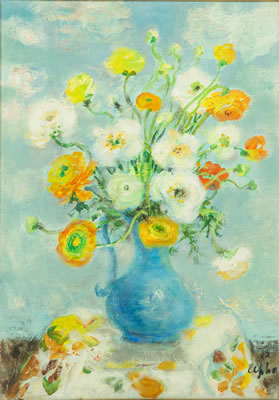 Vase bleu avec bouquet du fleurs