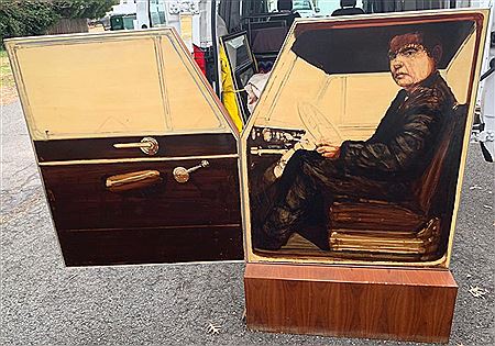 Fanciful folding screen image of car and driver