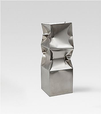 Double-up by Ewerdt Hilgemann - Auction record, sale price, and art valuation. Compare with similar artists and explore comparable artworks.
