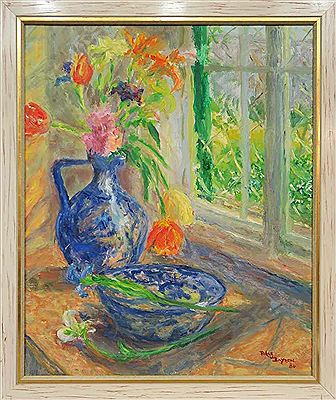 Blumenvase am Fenster