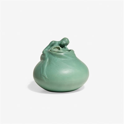 Rare Modeled Mat figural jar