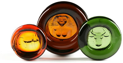 THREE ART GLASS SKÅLAR BOWLS