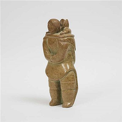 MOTHER WITH CHILD IN AMAUT