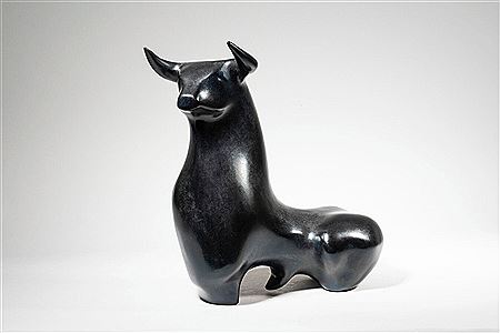 Taureau large model by Claude Lhoste - Auction record, sale price, and art valuation. Compare with similar artists and explore comparable artworks.