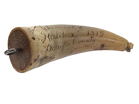 1815 Scrimshaw Powder Horn