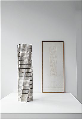 Model for the Noyon sculpture tower and his study
