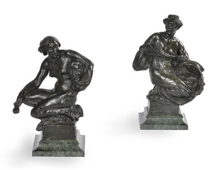 A PAIR OF BRONZE FEMALE FIGURES OF DRAMA AND LITERATURE