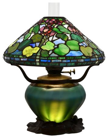 Fine & Decorative Arts 