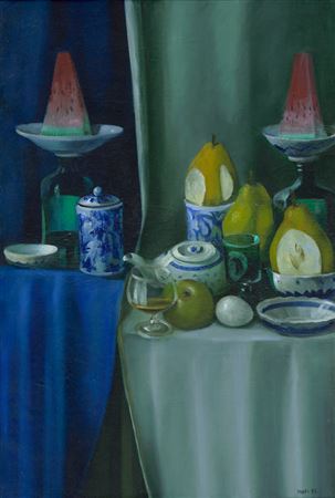Stilleben mit blau gemustertem Porzellan, Wassermelone und Birnen
