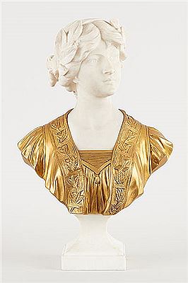 Buste de jeune femme à la couronne de lauriers.