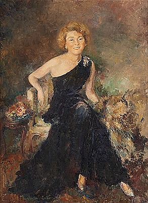 Élégante en tenue de gala.