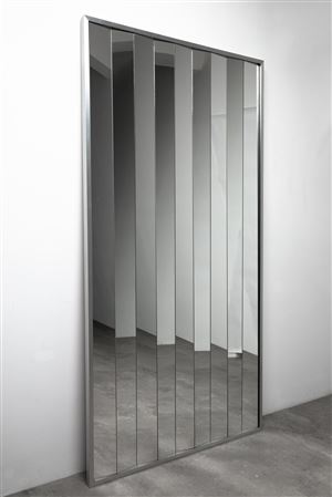 Large glass-mirror bracing Torsione XXVI.