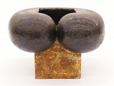 ''Pillow Pot''