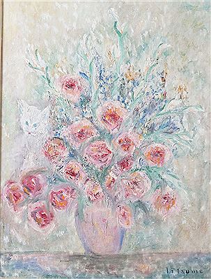 Vase of flowers and little cat