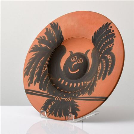 "Hibou aux ailes deployees"