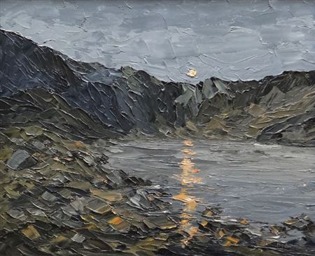 EVENING SUN REFLECTING OVER ERYRI LAKE
