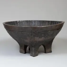 Faceted Cauldron