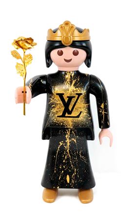 Queen LV