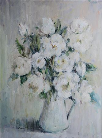 WHITE ROSES