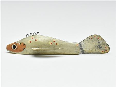 Fish decoy by Leroy Howell - Auction record, sale price, and art valuation. Compare with similar artists and explore comparable artworks.