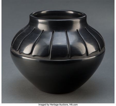 Santa Clara Carved Blackware Jar