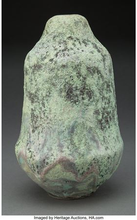 Double-Curved Gourd-Form Vase