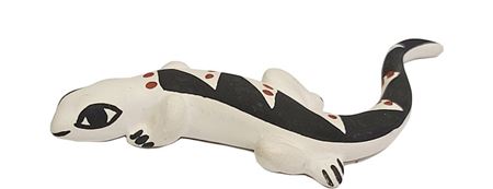 Acoma Pueblo New Mexico Lizard Statue Figure
