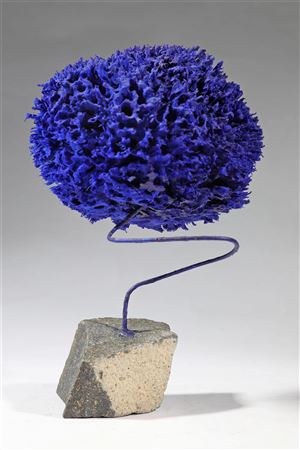 Homage Yves Klein