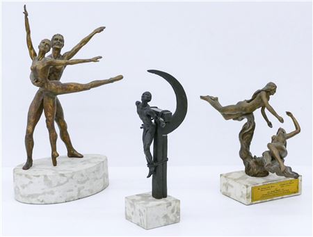 MODERNIST FIGURE SCULPTURES (3)