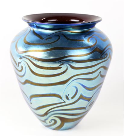 IRIDESCENT ART GLASS VASE