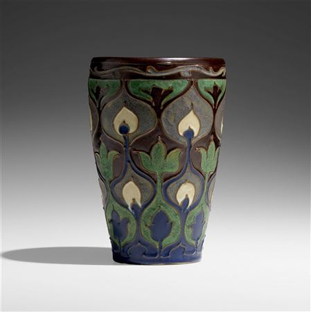 Vase by Frederick Hurten Rhead - Auction record, sale price, and art valuation. Compare with similar artists and explore comparable artworks.