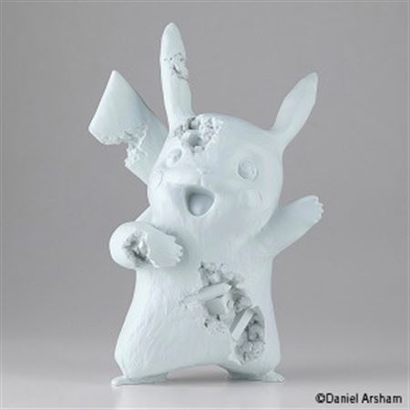 BLUE CRYSTALIZED PIKACHU