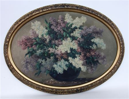 Lilacs in the vase