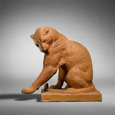 Seated Panther Grooming