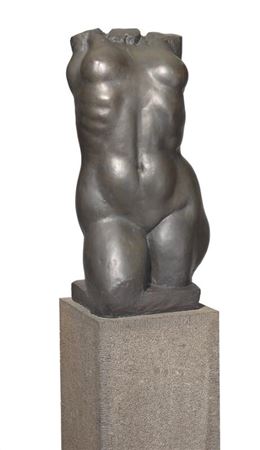 Torso. 4/6, standing female
