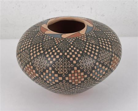 Mata Ortiz Pottery Vase Pot