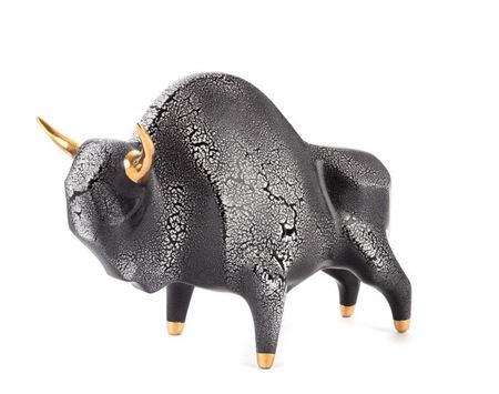 Bison XL model Snake Black G, 2022 by Mariusz Dydo - Auction record, sale price, and art valuation. Compare with similar artists and explore comparable artworks.