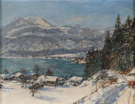 View of St. Gilgen and the Zwölferhorn on Lake Wolfgang