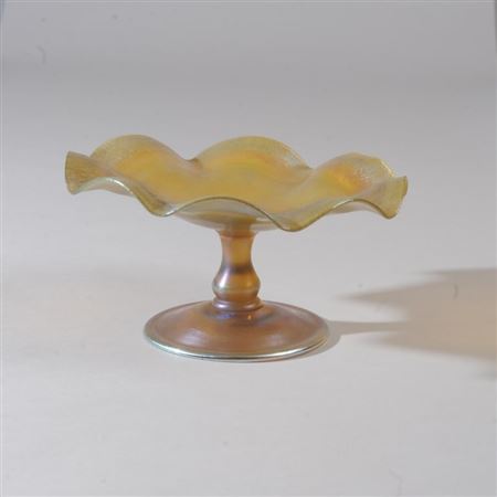 Favrile Scalloped Compote